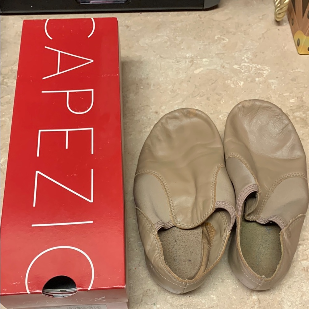 Women’s Lyrical Shoes